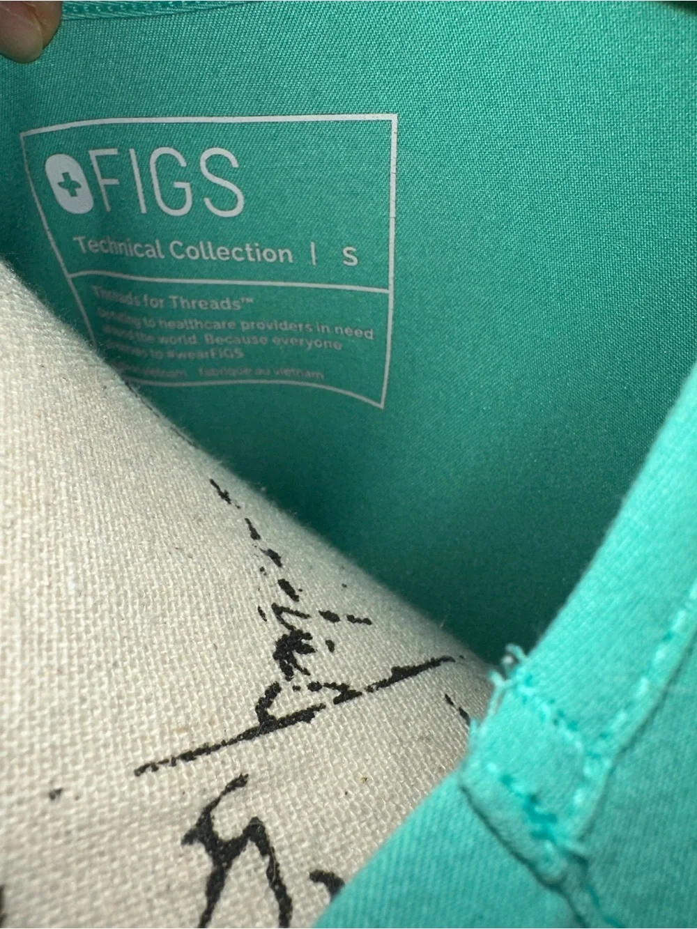 FIGS Oasis Slim Scrub Set – Slim Catarina Top S + Yola 2.0 Petite Pants XS/P